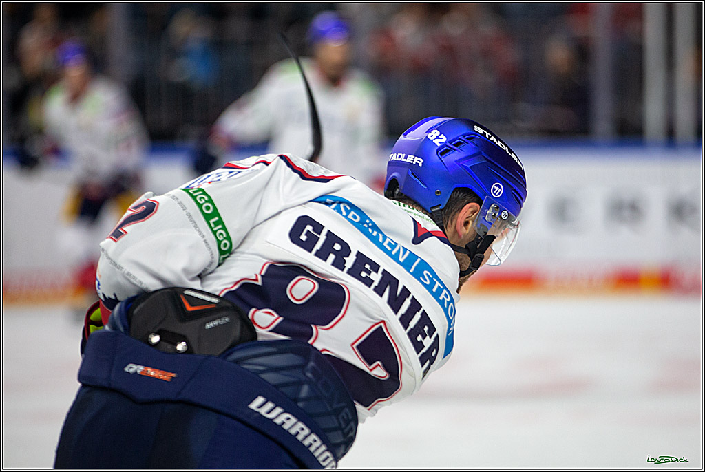 PENNY DEL; Koelner Haie- Eisbaeren Berlin; Koeln, 16.10.2022